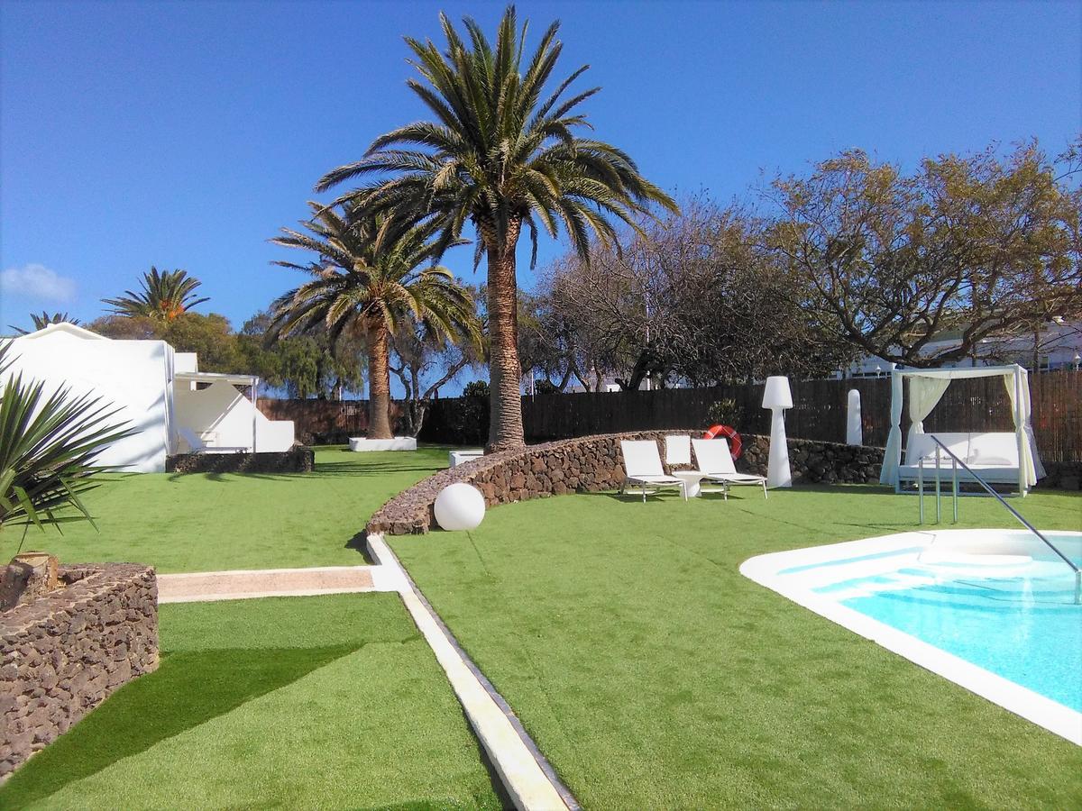 Villas Lanzasuites (Adults Only) Playa Blanca  Exterior foto